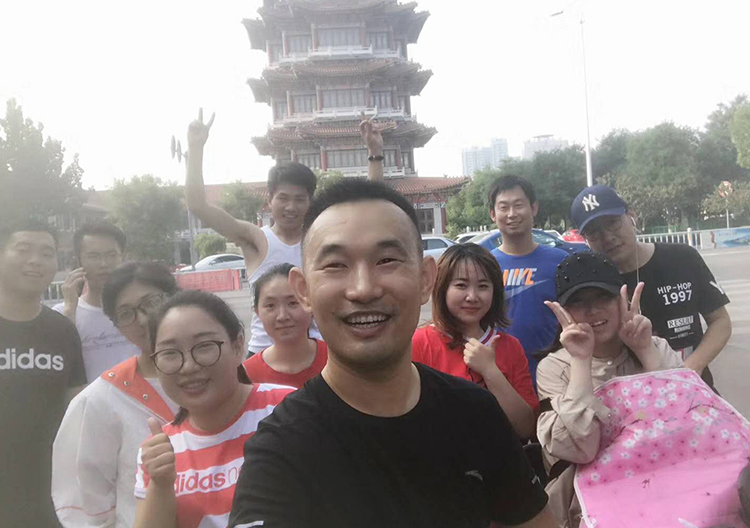 1530260195762805.jpg 857139726610896949.jpg